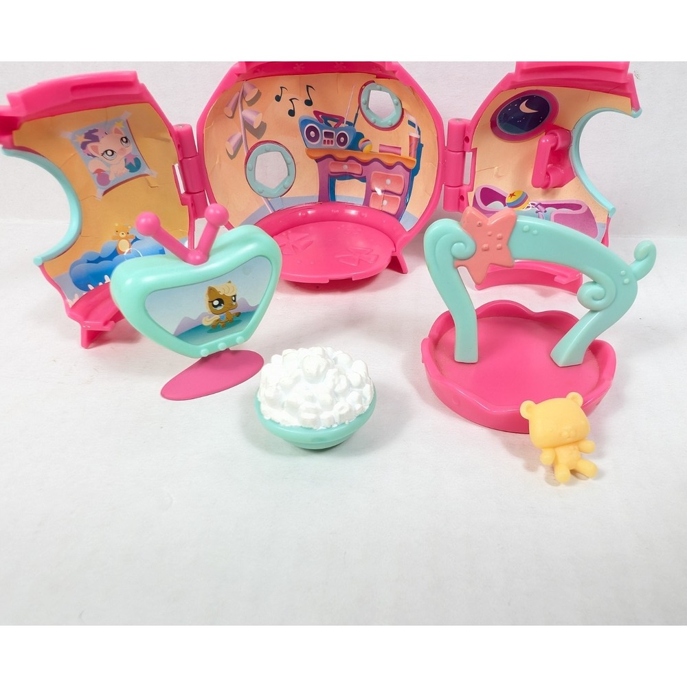 Littlest Pet Shop Snooze n Slumber Cat #1546 Playset Nearly Complete LPS Hasbro - Picture 4 of 7